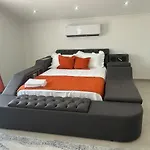 Guelce Villa